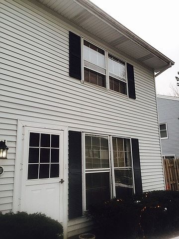 1st image of 18U Fernwood Dr