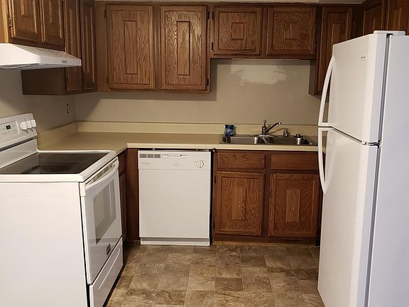 2nd image of 2501 26th Avenue Ct