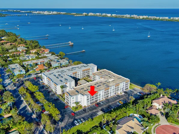 1516 S Lakeside Drive #314, Lake Worth Beach, FL 33460