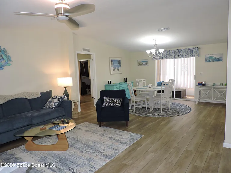 830 Lychee Dr — Photo 11