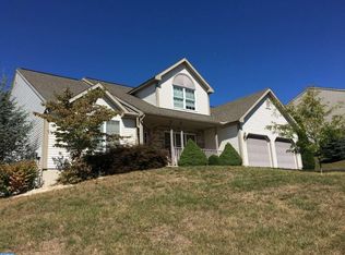89 Oak Ledge Ave, Schuylkill Haven, PA 17972