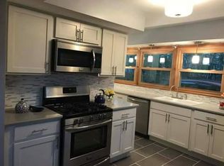 4137 Thompson St, Perry, OH 44081