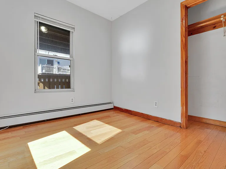 11 Carpenter St #3 — Photo 9