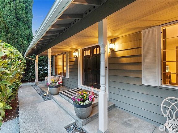 3rd image of 14072 117th Avenue NE