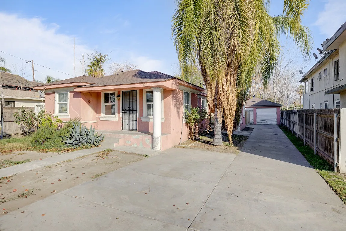 1 bed, 826 sqft, $1,800 — Photo 3