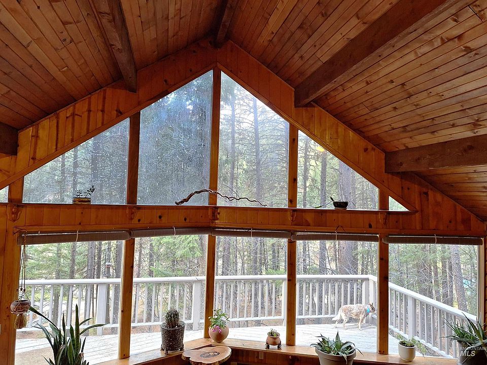 5 Enchanted Ct, Lowman, ID 83637 Zillow