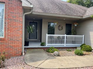 37520 Harrys Ridge Rd, Barnesville, OH 43713