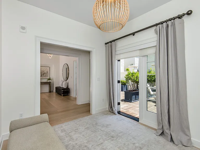 The Residences at Palisades Village — Photo 81