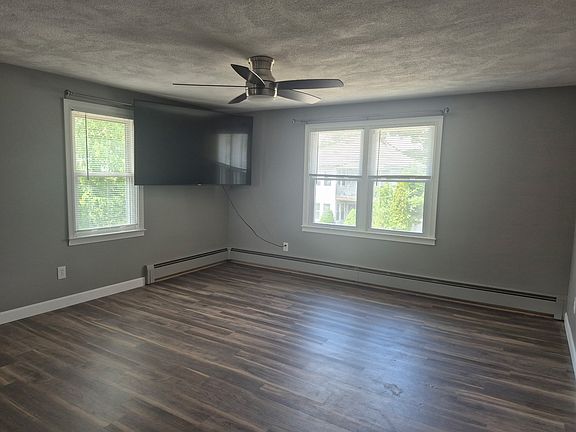 2nd image of 107 Hanover Ave APT 3