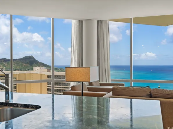 223 Saratoga Rd #3710, Honolulu, HI 96815