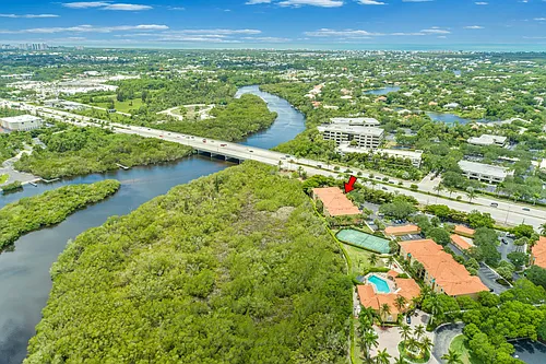 8635 River Homes Ln #305 Photo 1