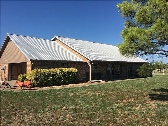 2nd image of 151 County Road 1065