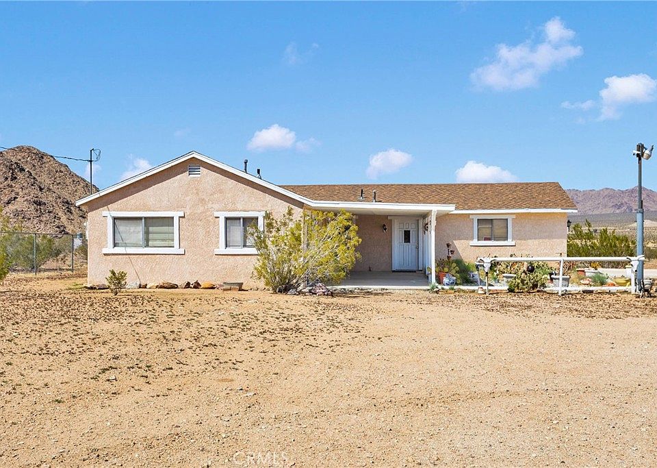 1st image of 31560 Chrysolite Ave