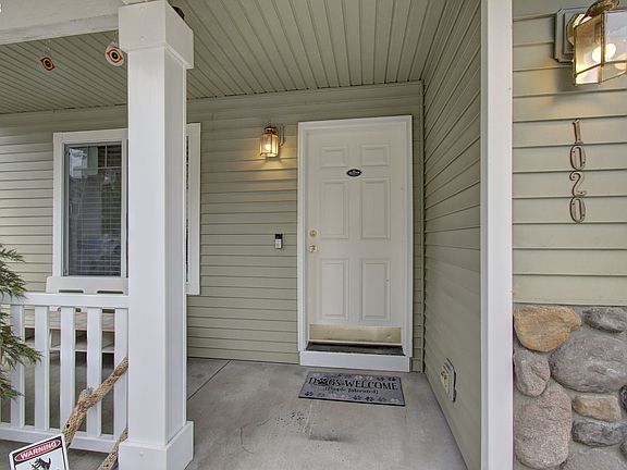 3rd image of 1020 NW 22nd Ave