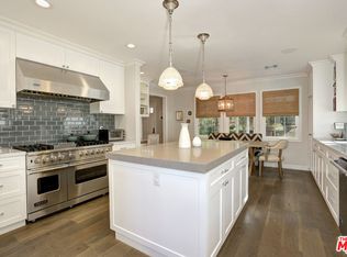 11345 Albata St, Los Angeles, CA 90049