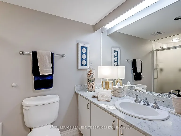 100 Lakeshore Rd E #805 — Photo 26