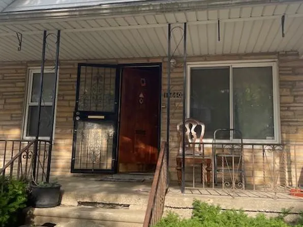 18660 Klinger St, Detroit, MI 48234