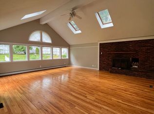 35 Dow Ln, Rye, NH 03870