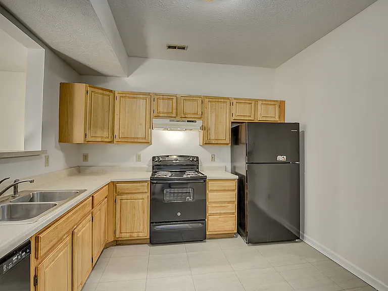 4104 Otter Creek Dr — Photo 14