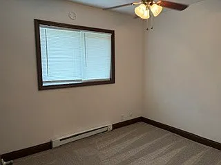 3416-3422 W Richwoods Blvd — Photo 9