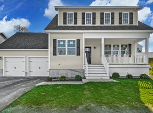 6 Briggs Cir, Ayer, MA 01432