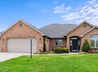 615 Cricketeer Ct, Bluffton, IN 46714