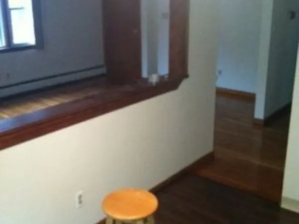 43 Sherwood Ave, Haledon, NJ 07508