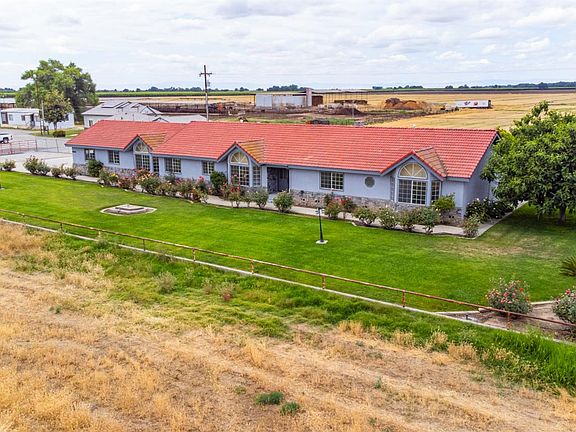 2nd image of 9200 Highway 41