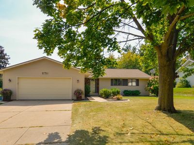 2751 Brookview Dr, Green Bay, WI, 54313