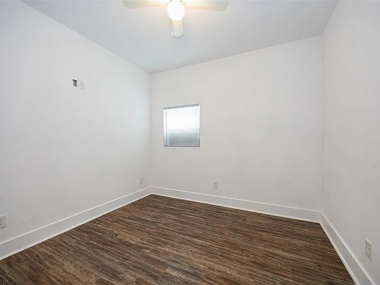 10930 Exeter St #A — Photo 14