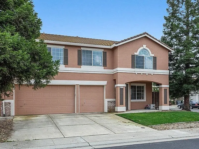 8717 Elfin Ct — Photo 8