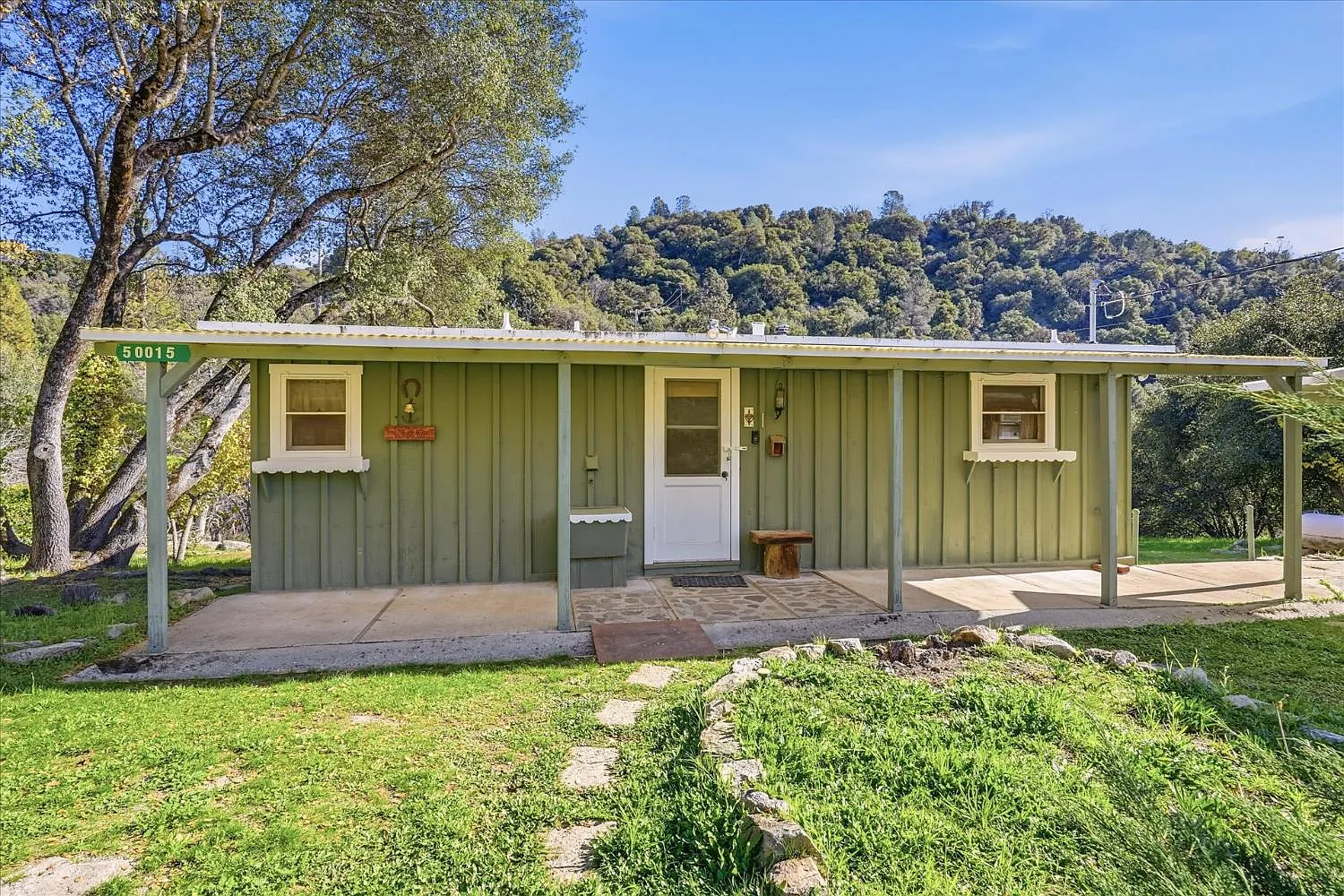 50015 Lilac Ln photo 1