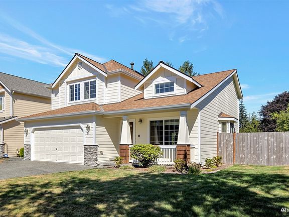 3rd image of 10973 36th St NE