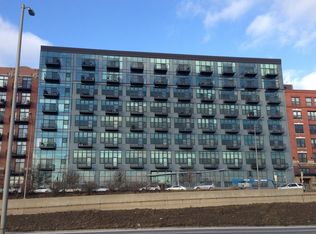 1224 W Van Buren St APT 217, Chicago, IL 60607