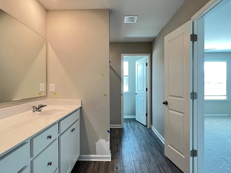 292 Grey Falcon Ave — Photo 4