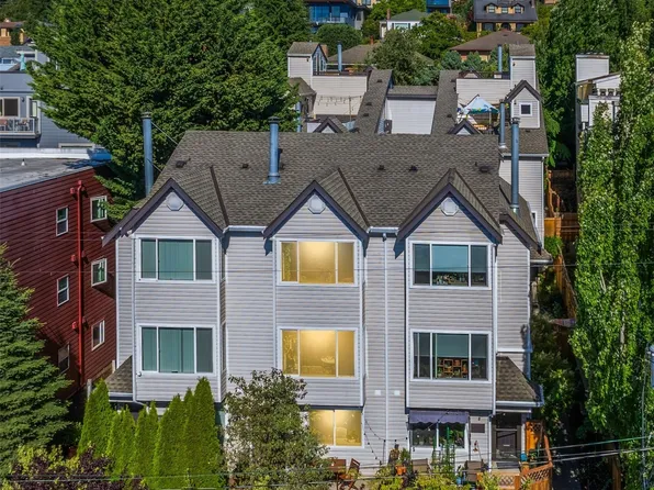 6712 California Avenue SW #B, Seattle, WA 98136