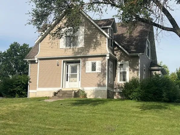 318 S 18th St, Unionville, MO 63565