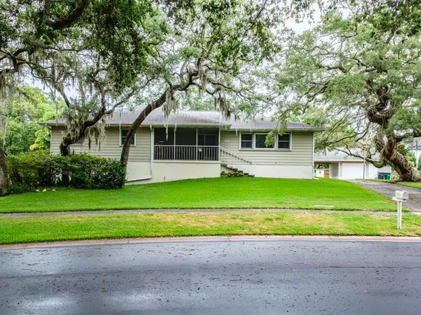 10 Fernbrooke Dr, Safety Harbor, FL 34695