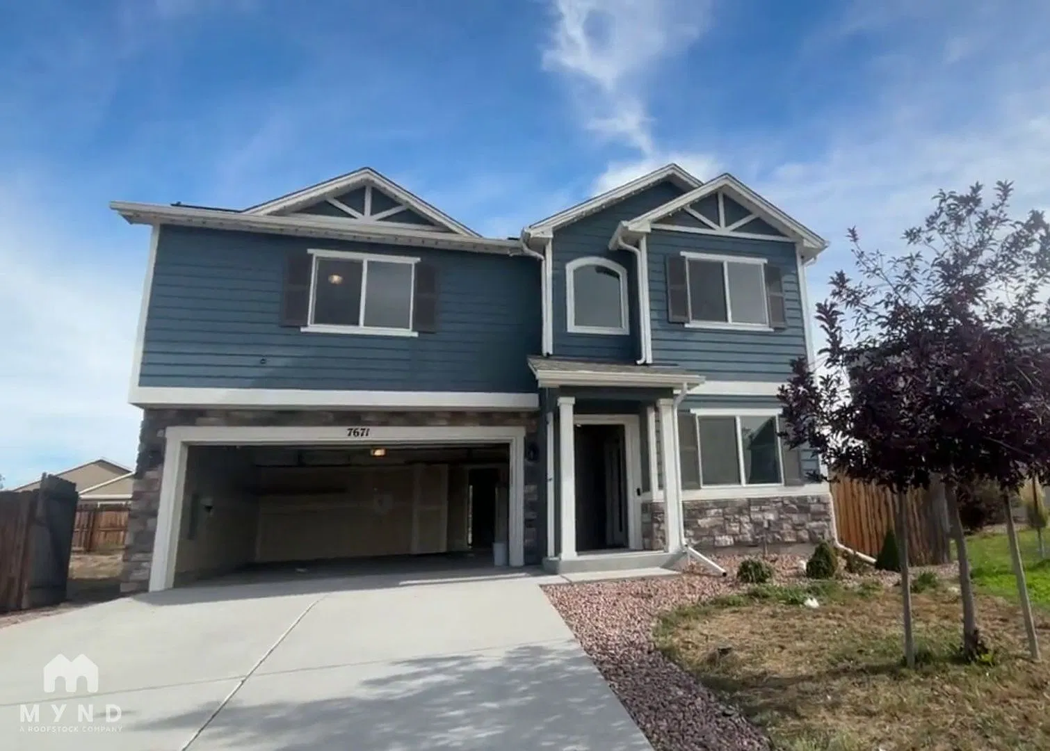 4 bed, 2.5 bath, 2266 sqft, $2,445 — Photo 1
