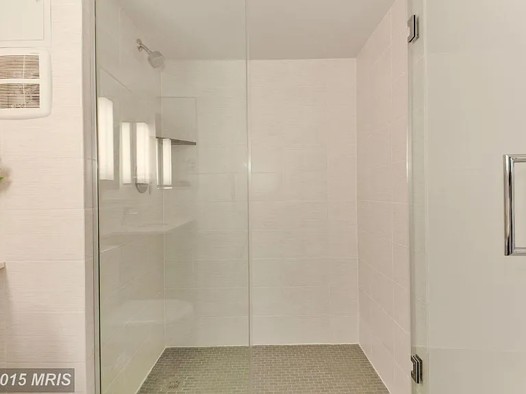 1401 R St NW #409 — Photo 8
