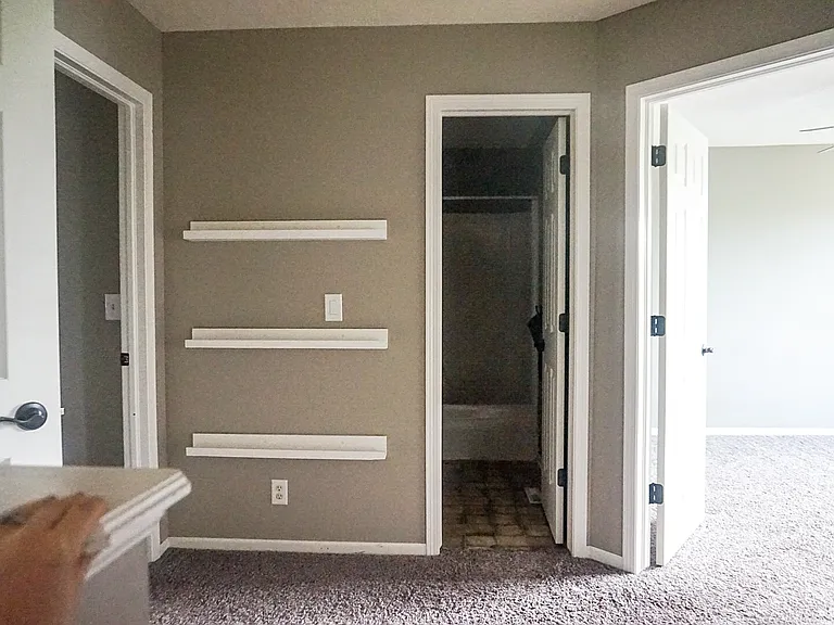 8944 Sicily Ln — Photo 13