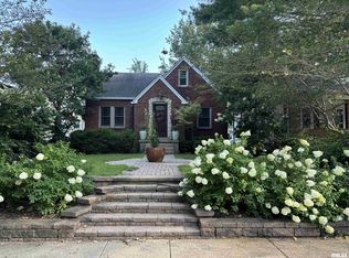 1004 Bryn Mawr Blvd, Springfield, IL 62703