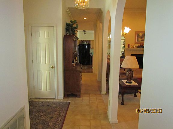 3rd image of 211 Hanna Point