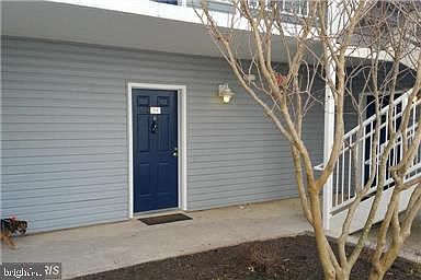 2nd image of 3175 Summit Square Dr #5-A4