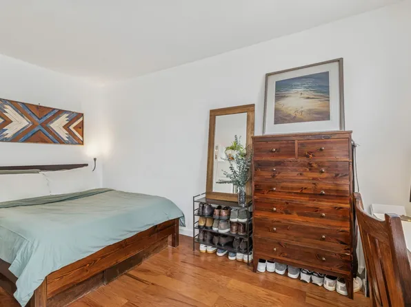 200 East 58th Street image 5 of 16