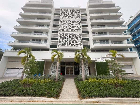 9261 E Bay Harbor Dr Unit 405