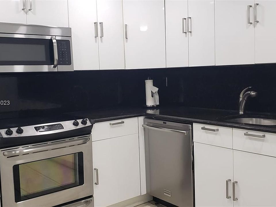 1st image of 6937 Bay Dr APT 312
