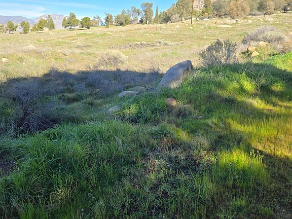 3rd image of 0 Erskine Creek Rd