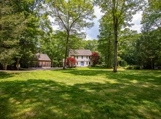 33 Sentry Hill Road, Roxbury, CT 06783