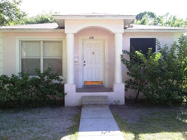 1st image of 638 26th Ave S